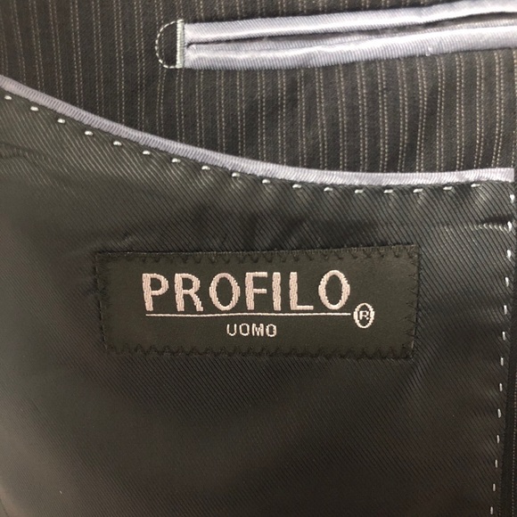 Profilo Mens Suit, Dark Navy with pinstripe - Picture 4 of 8